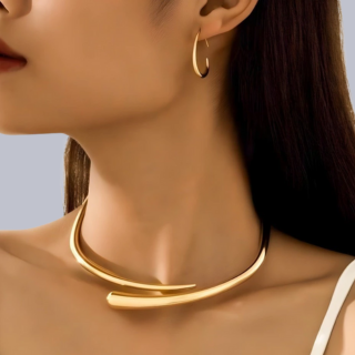 Conjunto de Colar e Brinco Geométrico Feminino Banhado Ouro