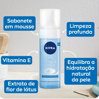 NIVEA Mousse de Limpeza Facial com Vitaminas E e B5 150ml